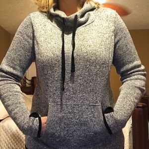 Danskin Now hoodie w black trim sz 12-14 (large)